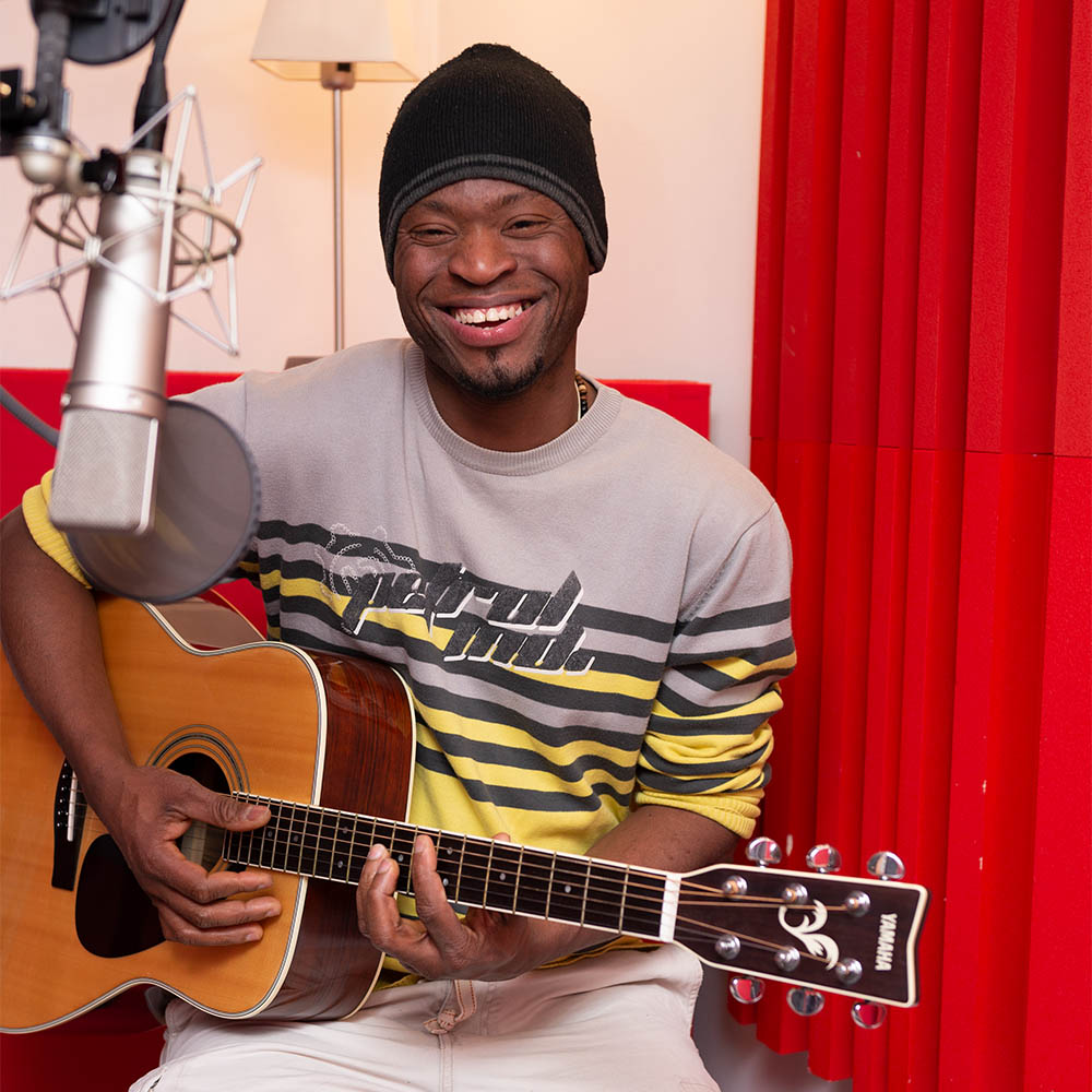 Indoluwe at SoundReplay recording studio